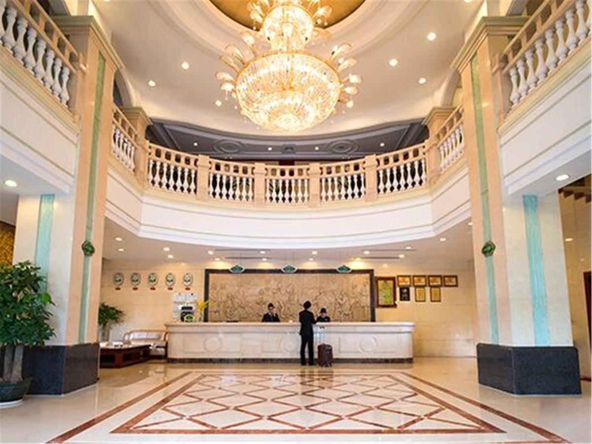 Vienna Hotel Shenzhen Shuanglong Subway Station Dış mekan fotoğraf